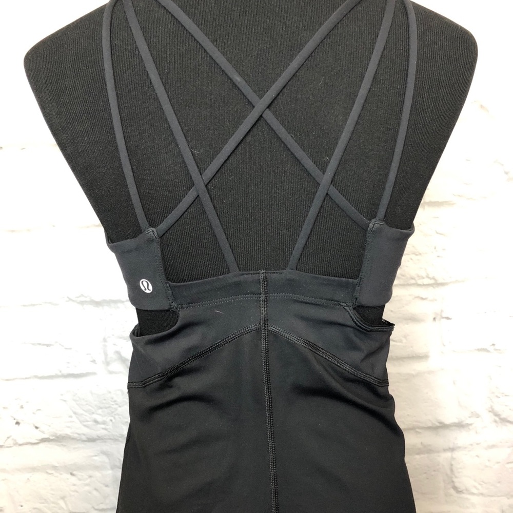 Lululemon strappy tank! Size 8 EUC